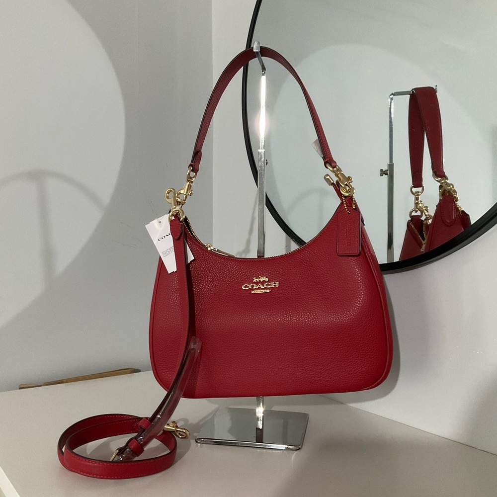 ❤️ new coach teri hobo
